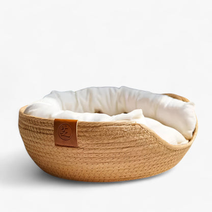 Luna Nest Handgeweven Bamboe Huisdierbed - Natuurlijk & Comfortabel Mandje voor Katten & Kleine Honden