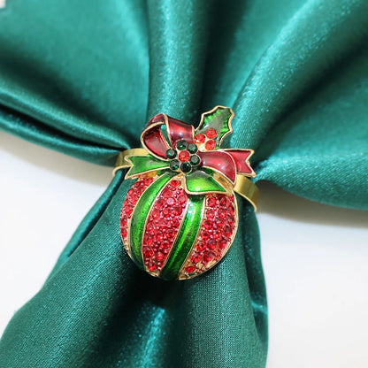 6 Kerstservettenringen met Dennenappels - Perfect