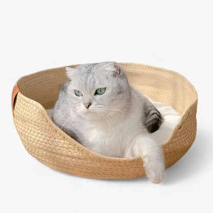Luna Nest Handgeweven Bamboe Huisdierbed - Natuurlijk & Comfortabel Mandje voor Katten & Kleine Honden