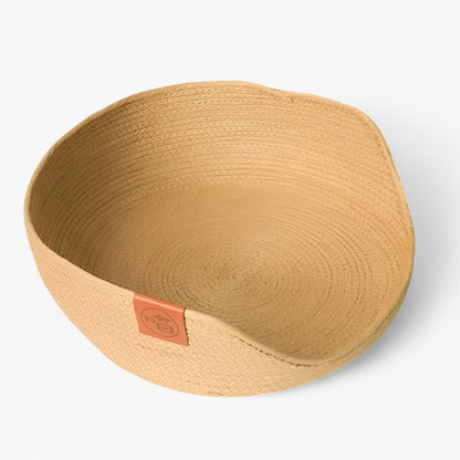Luna Nest Handgeweven Bamboe Huisdierbed - Natuurlijk & Comfortabel Mandje voor Katten & Kleine Honden