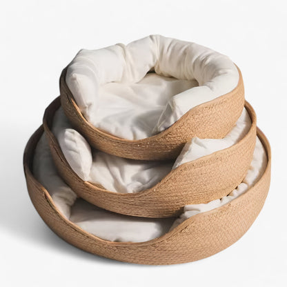 Luna Nest Handgeweven Bamboe Huisdierbed - Natuurlijk & Comfortabel Mandje voor Katten & Kleine Honden