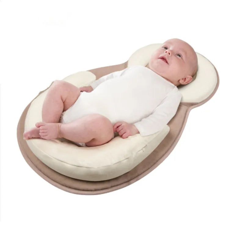 BabyEase Ergonomisch Kussen – Voorkomt Plat Hoofdje (0–6 Mnd)